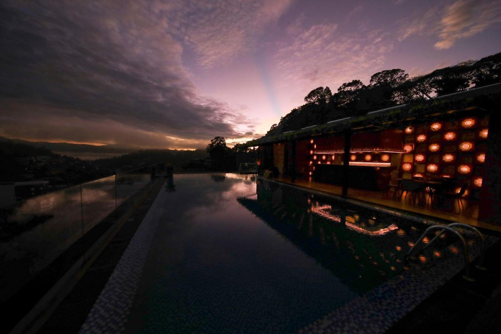Serene Kandy Exterior foto