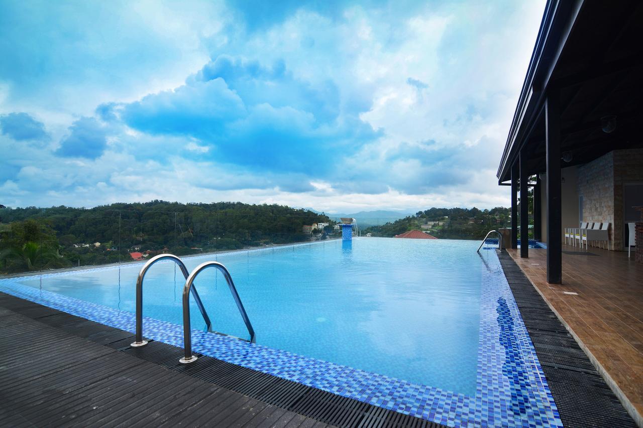 Serene Kandy Exterior foto